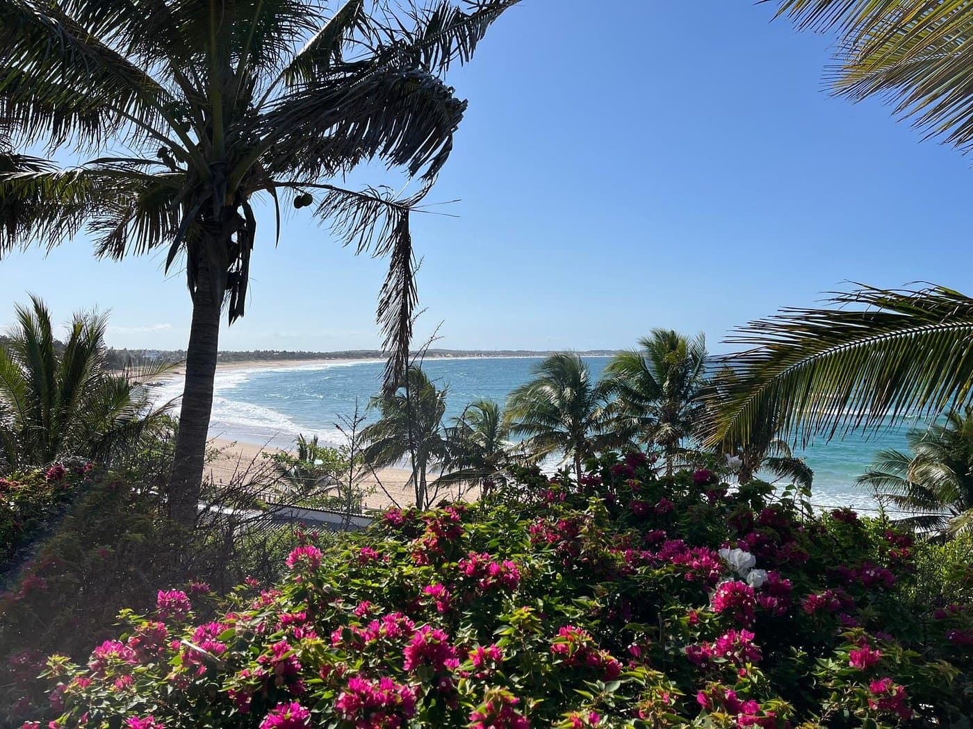 Tofo Shuttle transfer - Romeo Transfers